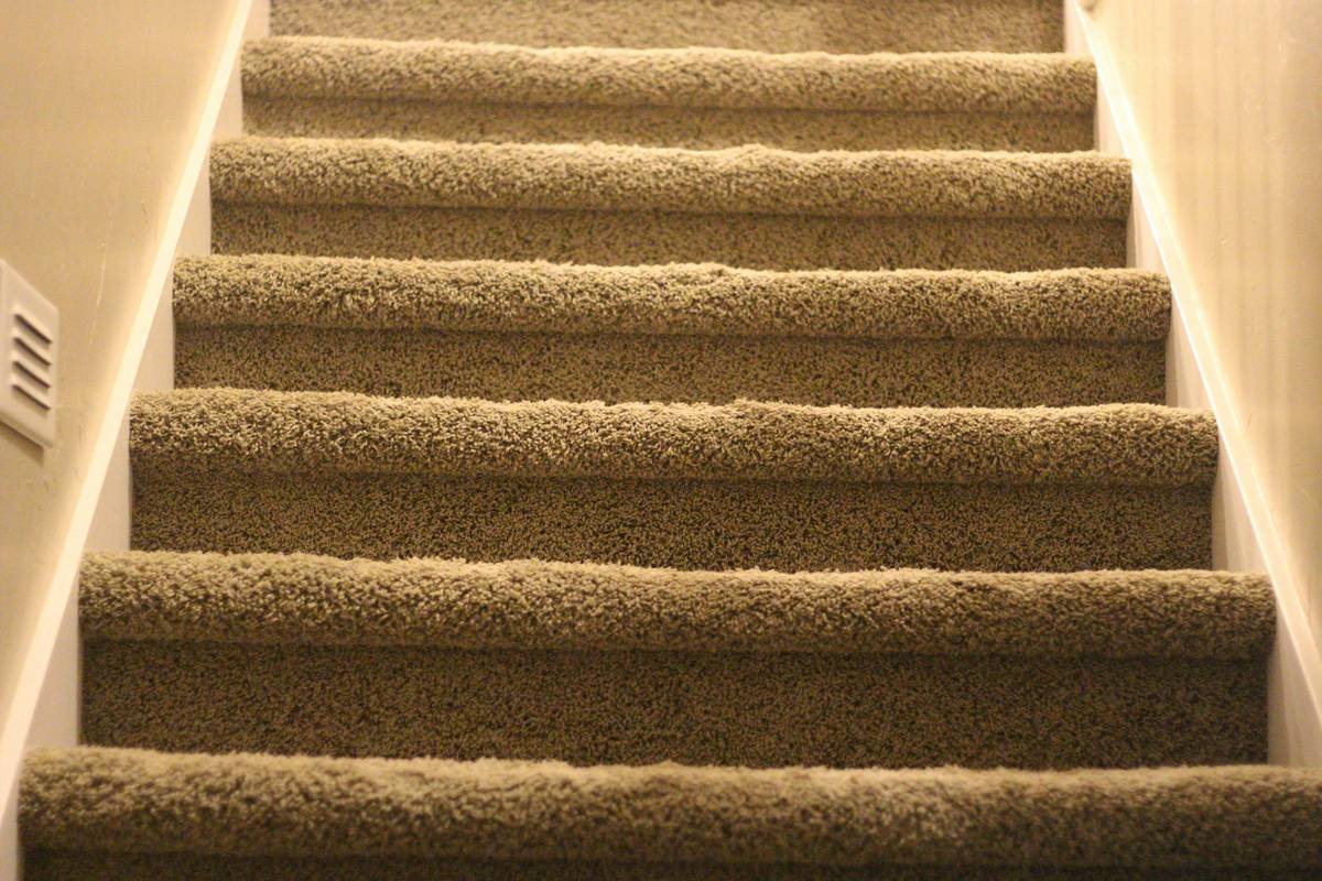 How to Install Berber Carpet Like a Pro—Without Wasting a Single Square Foot