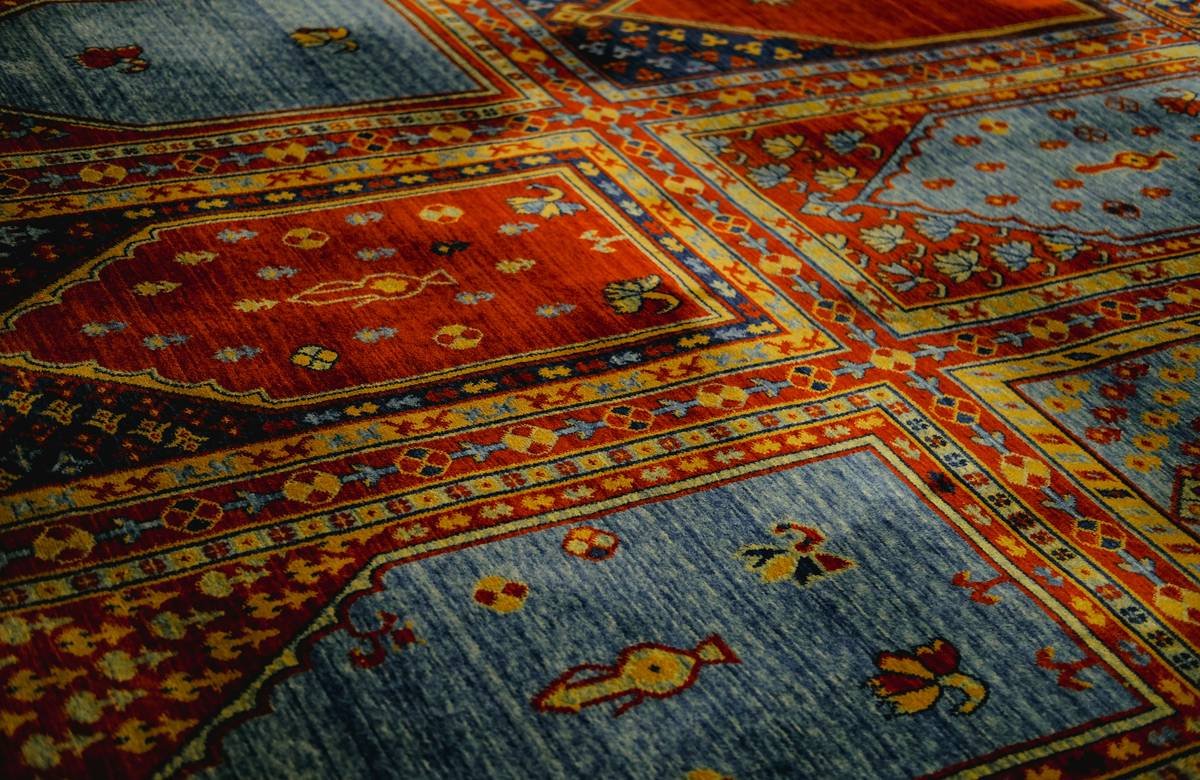 Why Multi Colored Berber Carpet Is the Smartest Choice for High-Traffic Homes